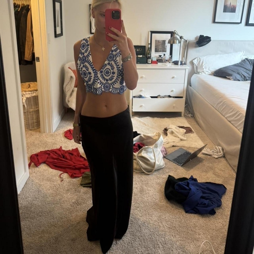 Zara Black Waistband Skirt or Pants Detail